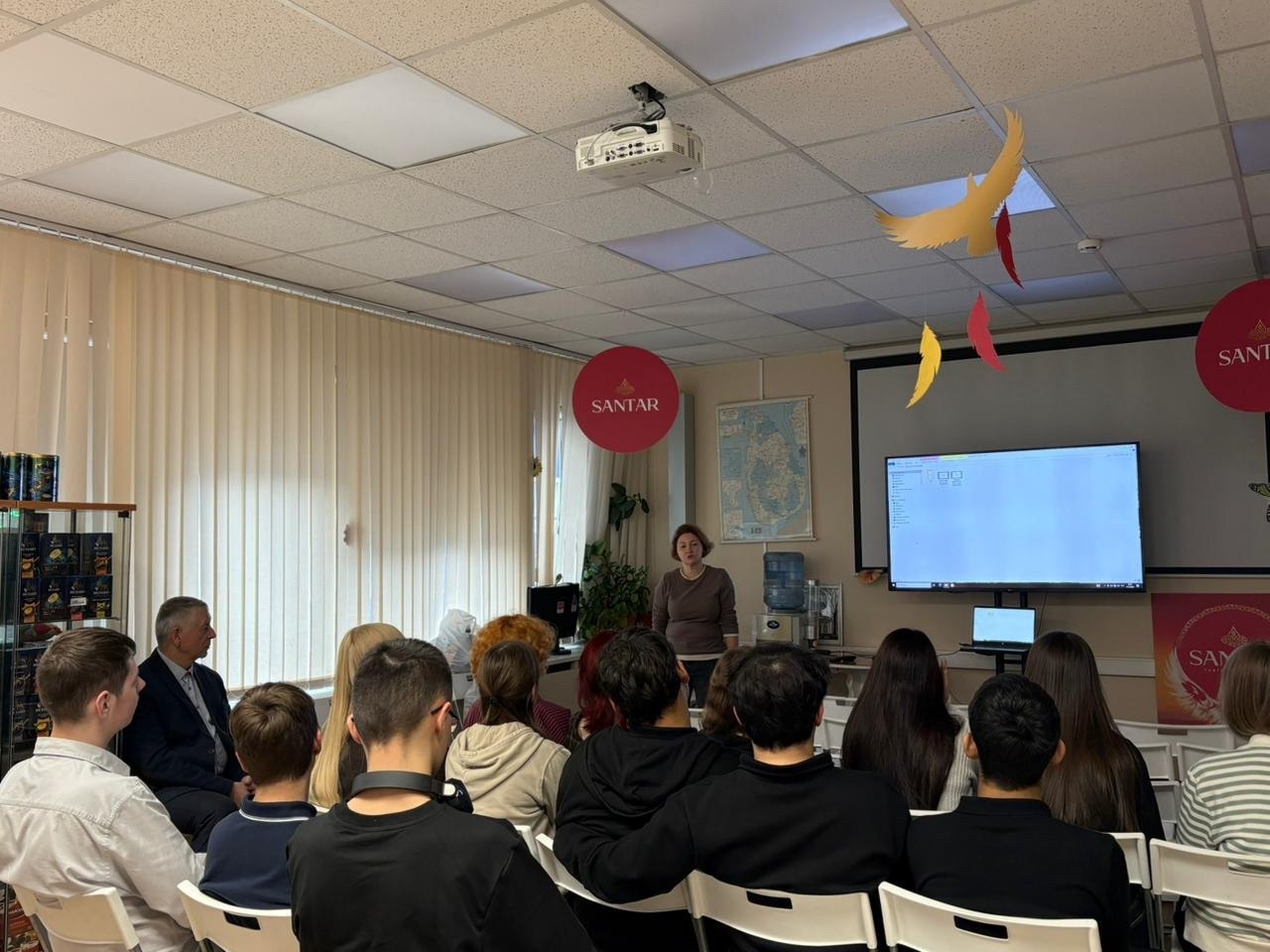 Фрязинские школьники посетили предприятие ООО «МАЙ»