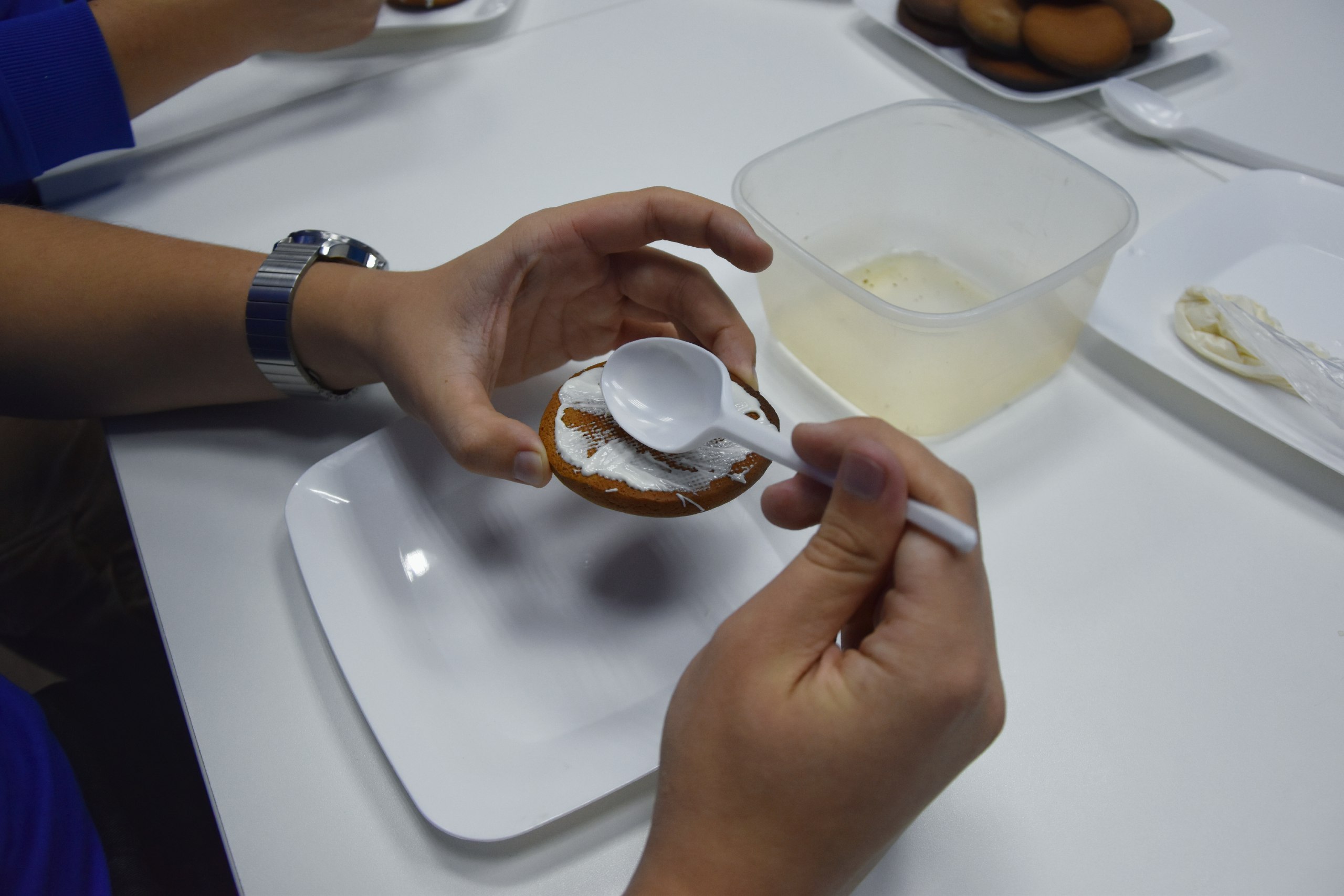 Фрязинские активисты провели акцию в честь Дня отца