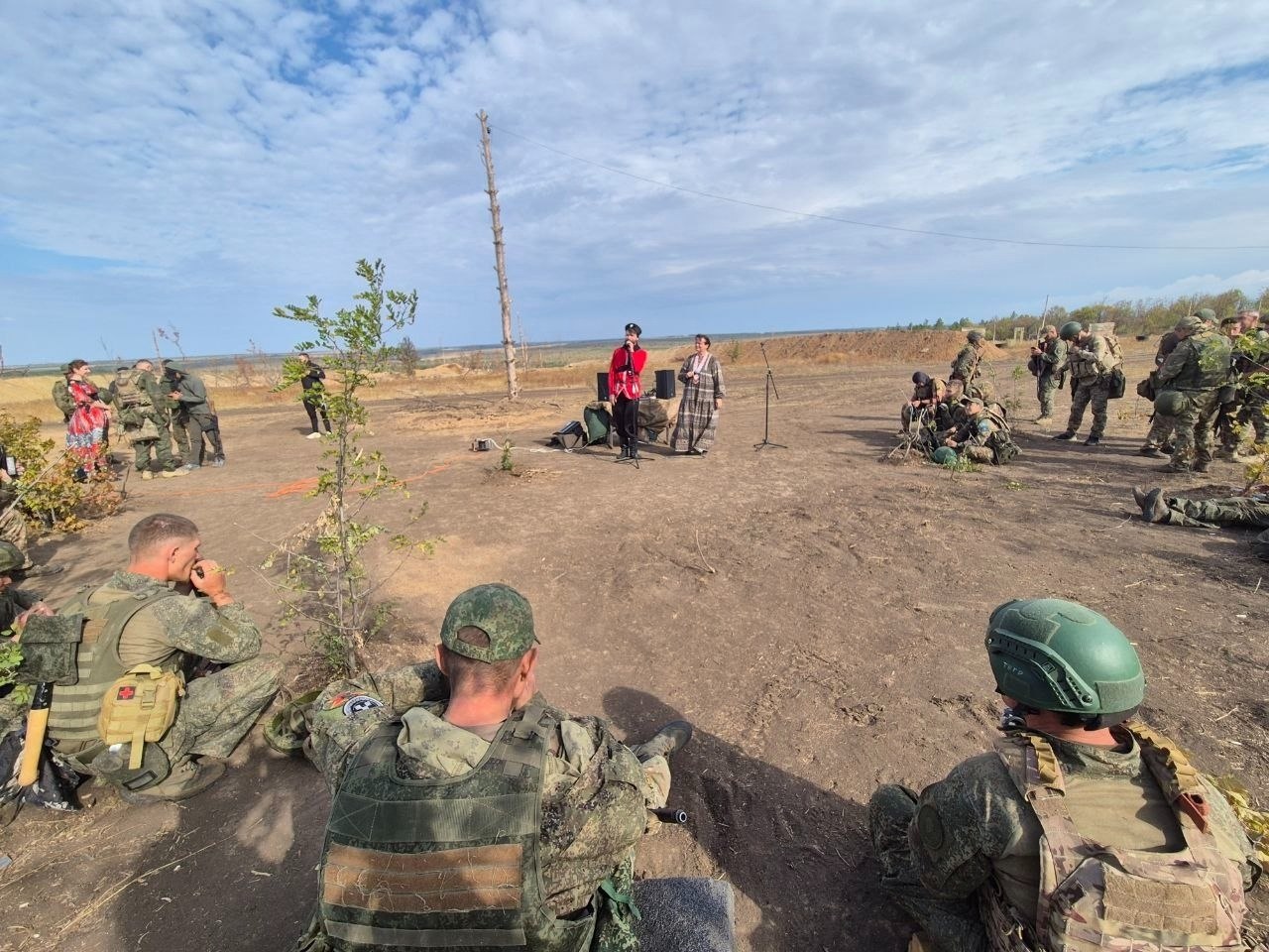 Казаки из Фрязино выступили перед нашими бойцами в Мариуполе