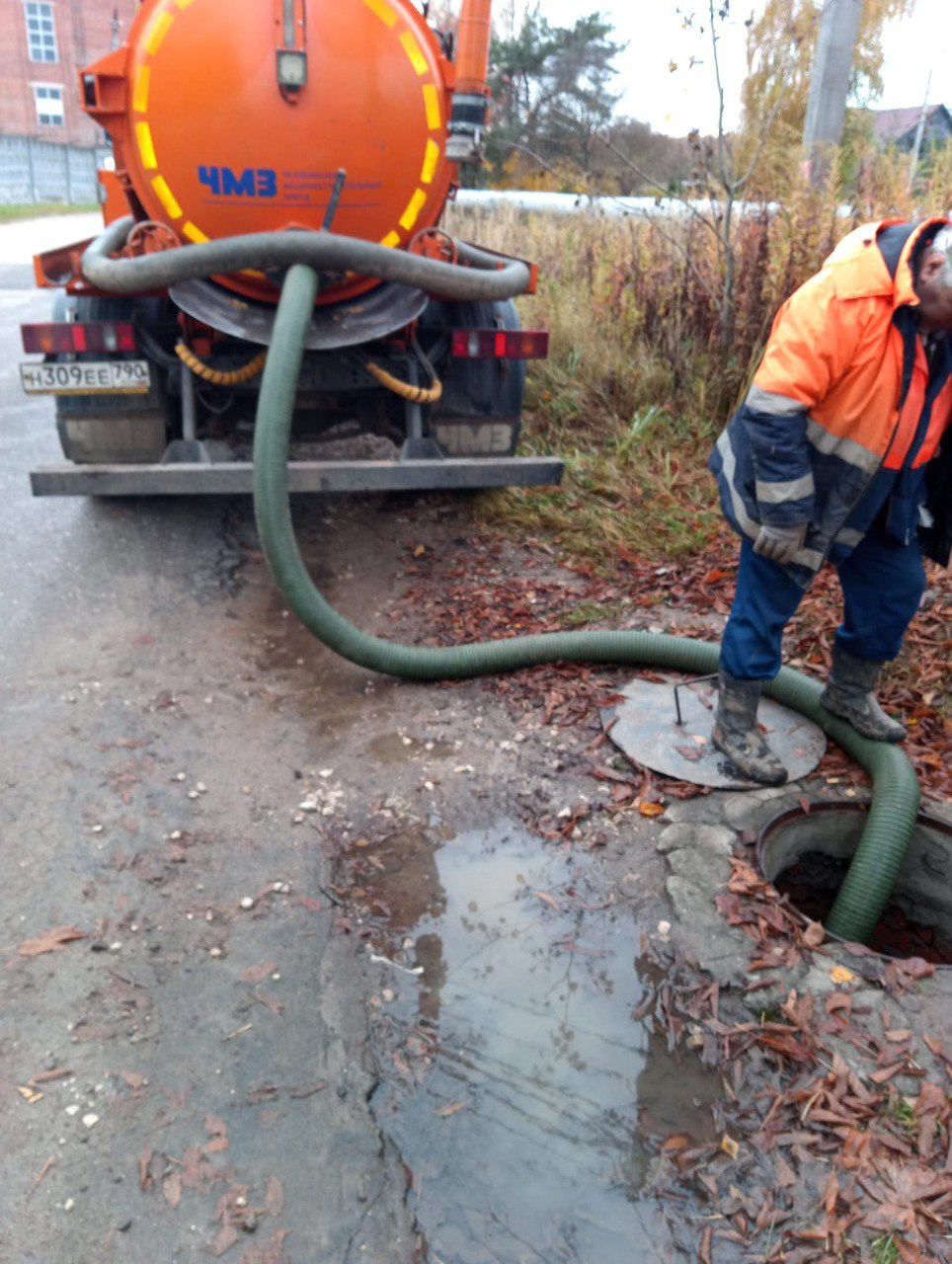 10 засоров устранили специалисты водоканала за прошедшую неделю