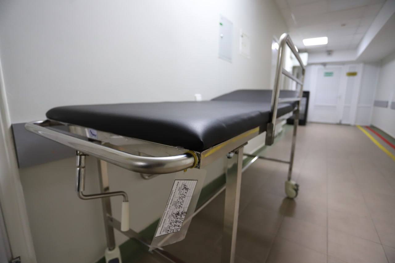 Передали новые медицинские каталки во Фрязинское обособленное подразделение им. М.В. Гольца ГБУЗ МО «Щелковская больница»