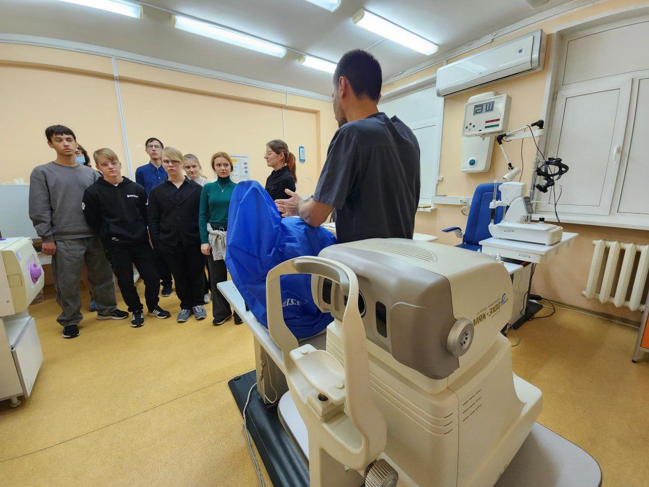 Для учеников медицинского класса фрязинского лицея провели профориентационное занятие в обособленном подразделении им. М.В. Гольца Щёлковской больницы