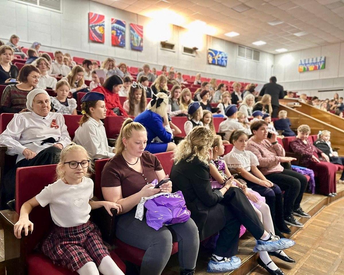 Во Дворце культуры «Исток» г. Фрязино состоялся патриотический конкурс чтецов