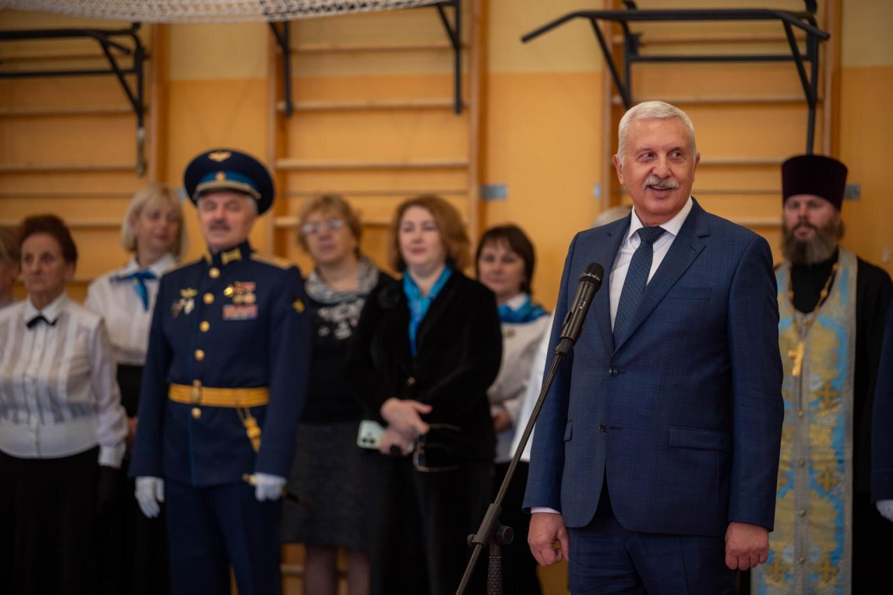 Воспитанники школы-интерната с первоначальной летной подготовкой имени А.И. Покрышкина приняли торжественную присягу