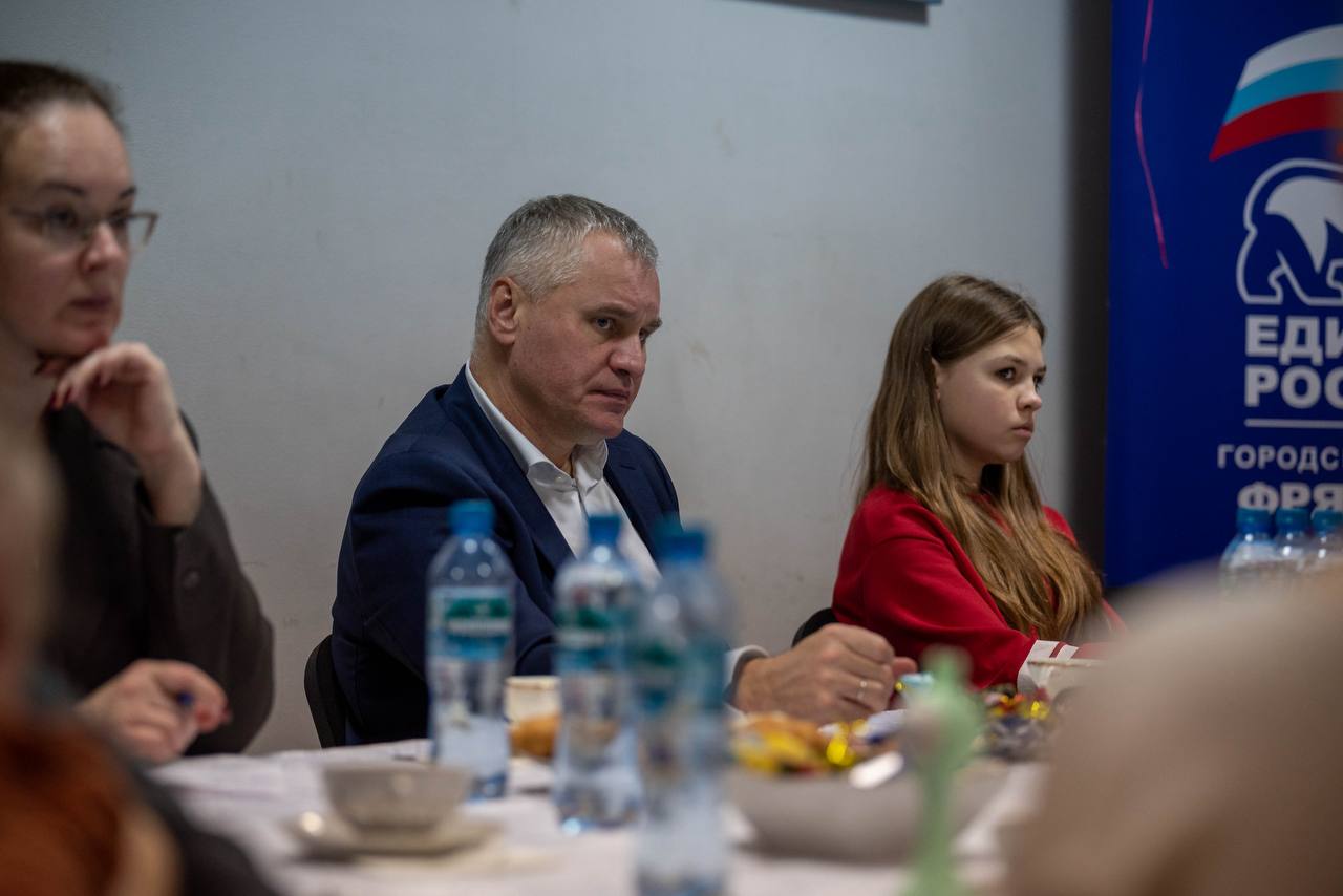 В преддверии Дня матери мы пообщались с удивительными женщинами — жёнами и мамами наших защитников