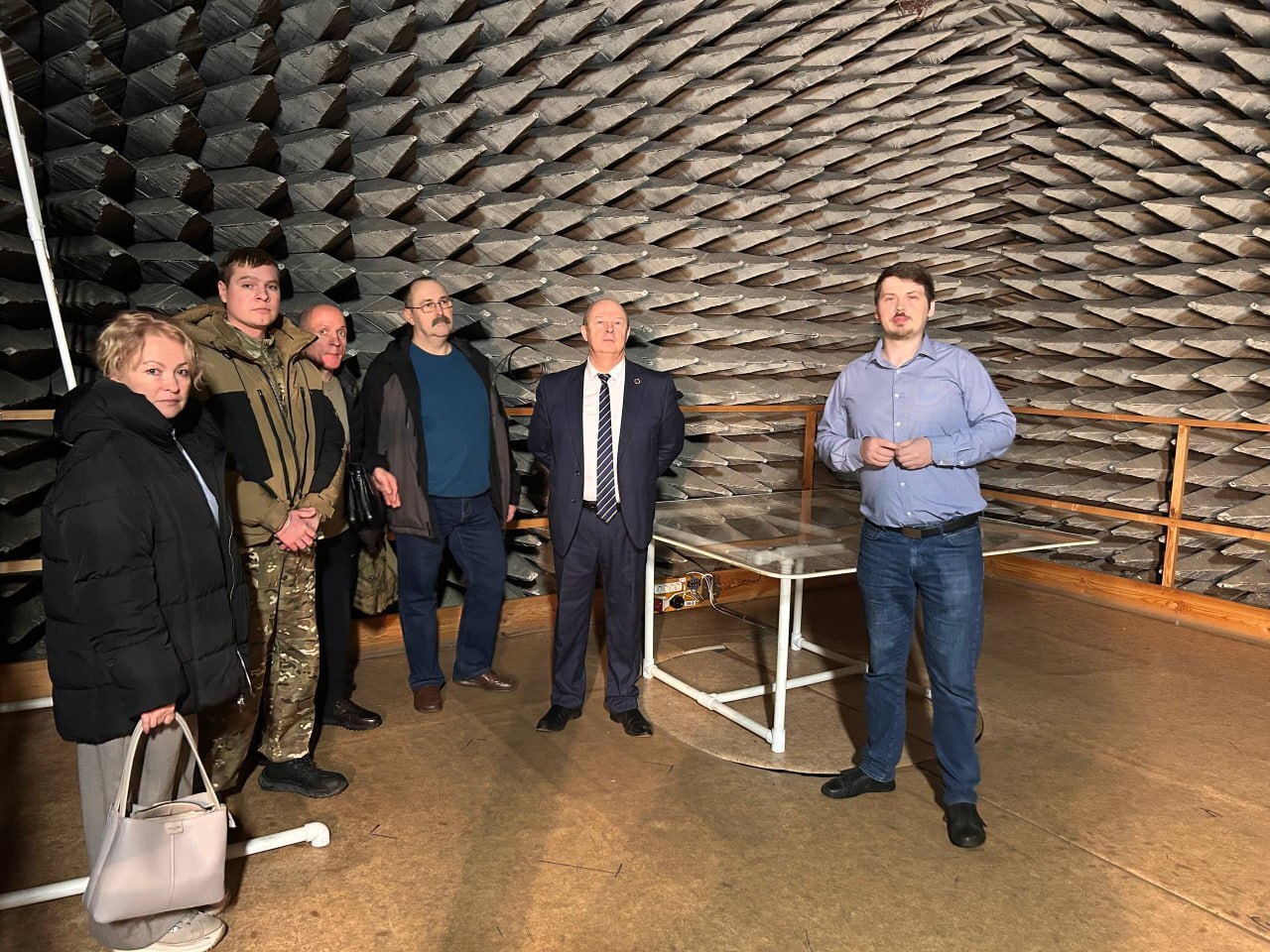 Члены Ассоциации ветеранов СВО г.о. Фрязино посетили АО НПП «Циклон-Тест» в рамках программы «Промышленный туризм»