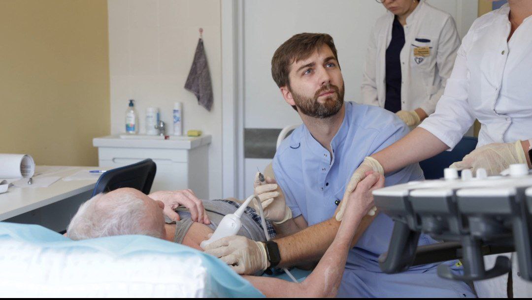 На базе Щёлковской больницы функционирует Центр медицинской реабилитации, специализирующийся на восстановлении пациентов с нарушениями функций центральной нервной системы