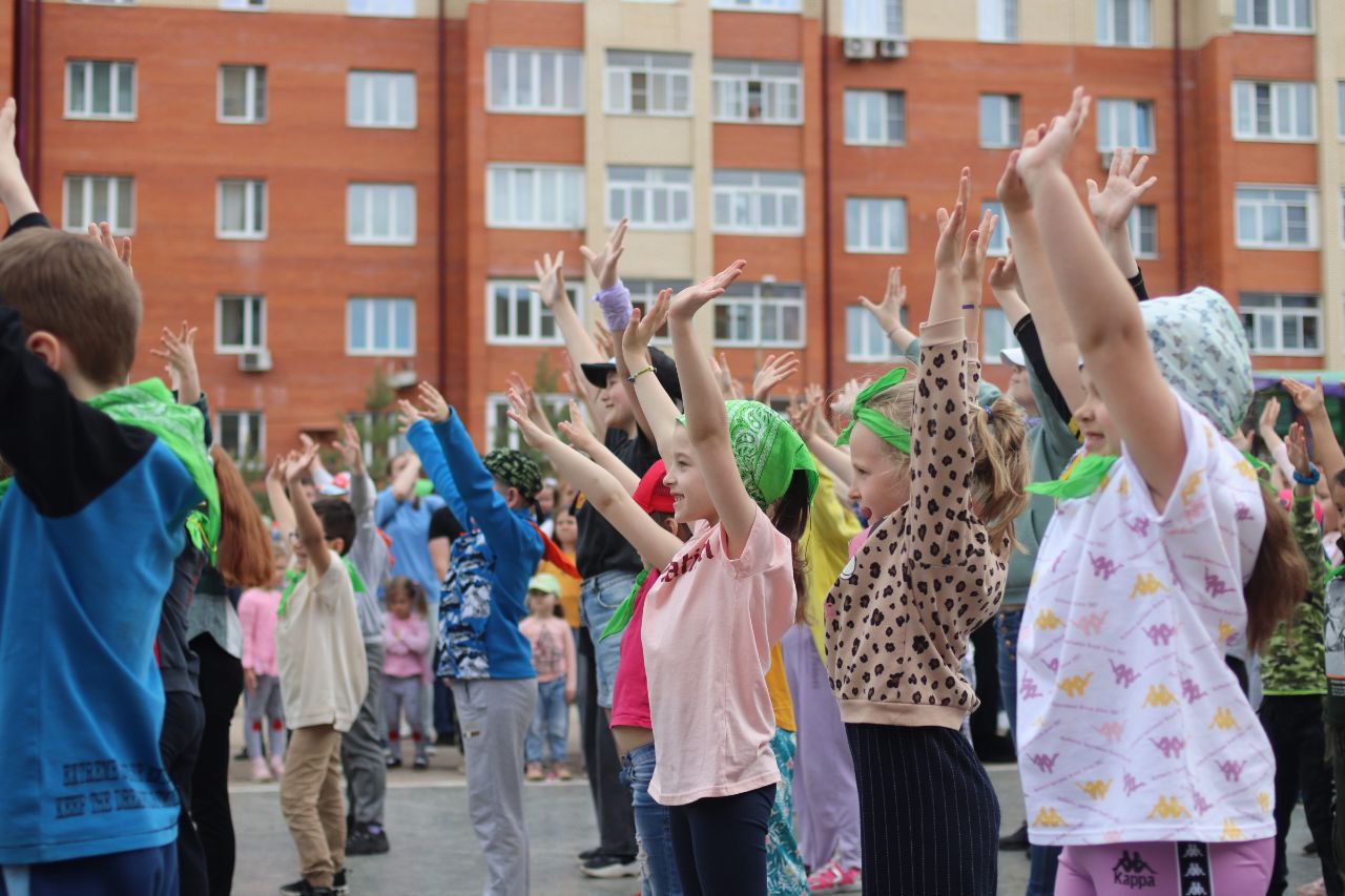 Во время &laquo;Прямой линии&raquo; с Президентом России Владимиром Путиным неизменно звучат вопросы о поддержке семей и детства