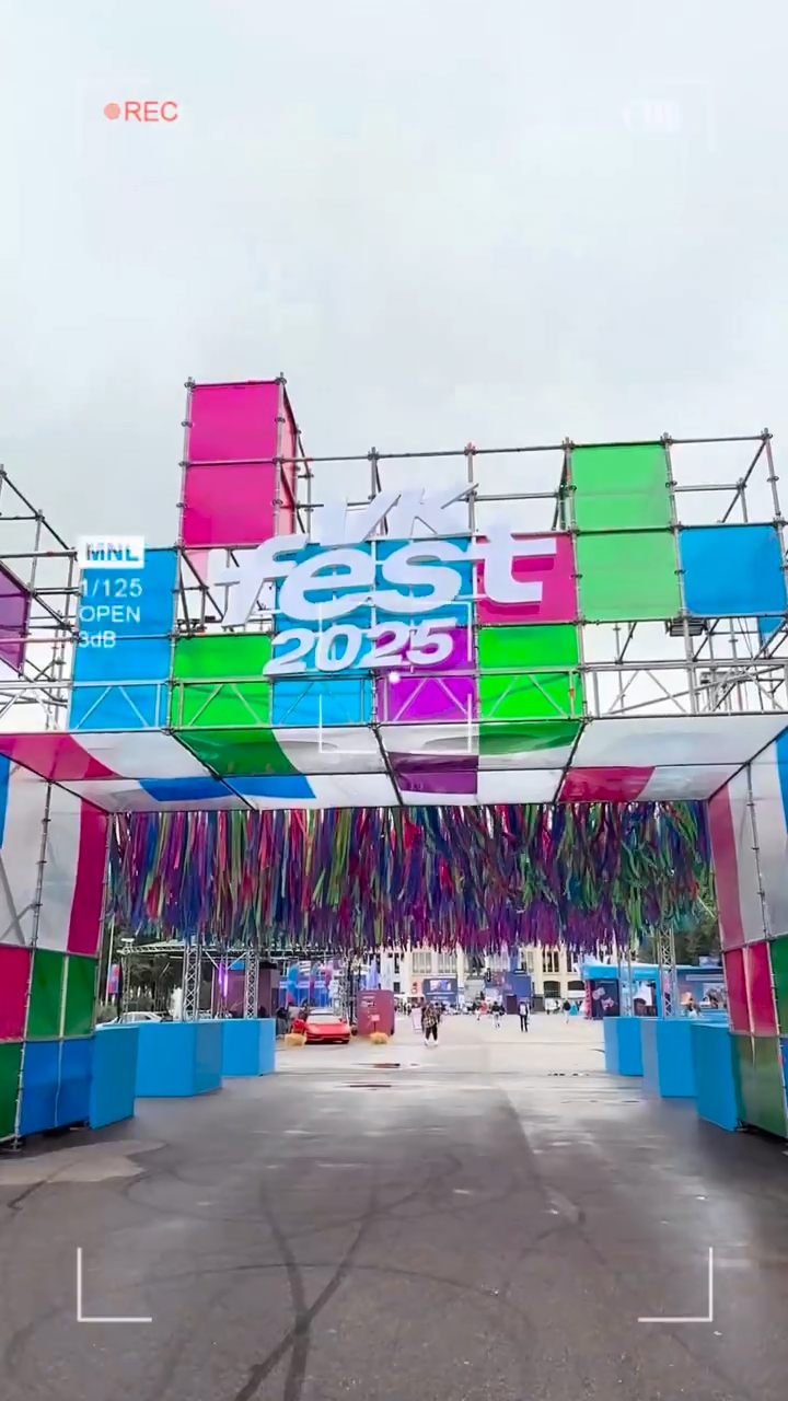 Команды из Фрязино от Istok.Robotics выступили на VK Fest 2025 с боями роботов