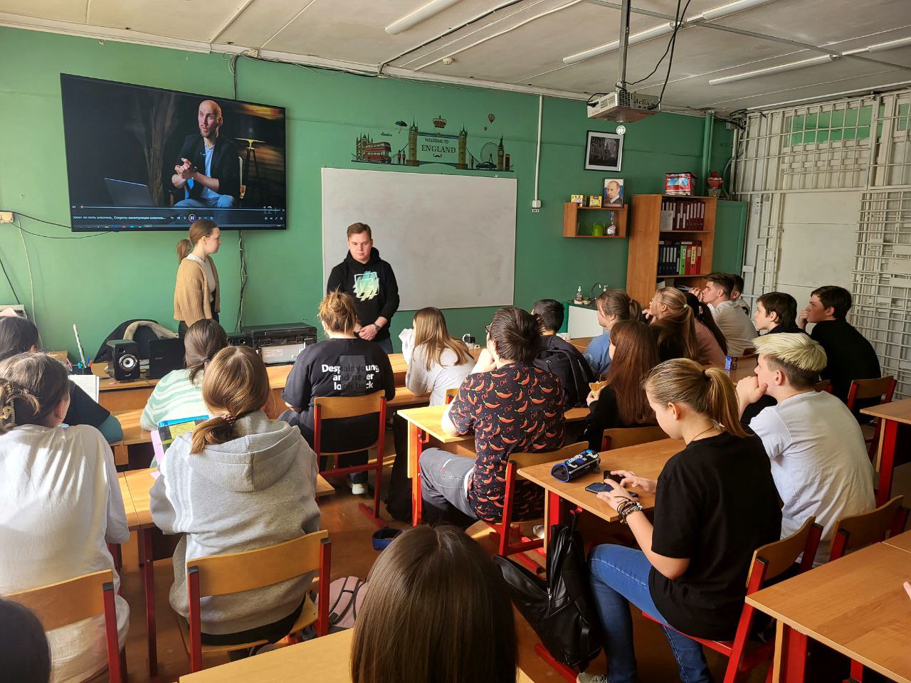 20 марта в школе № 5 проведена профилактическая беседа с учащимися 8-9 классов, под девизом - Спорту - ДА! Наркотикам — НЕТ!