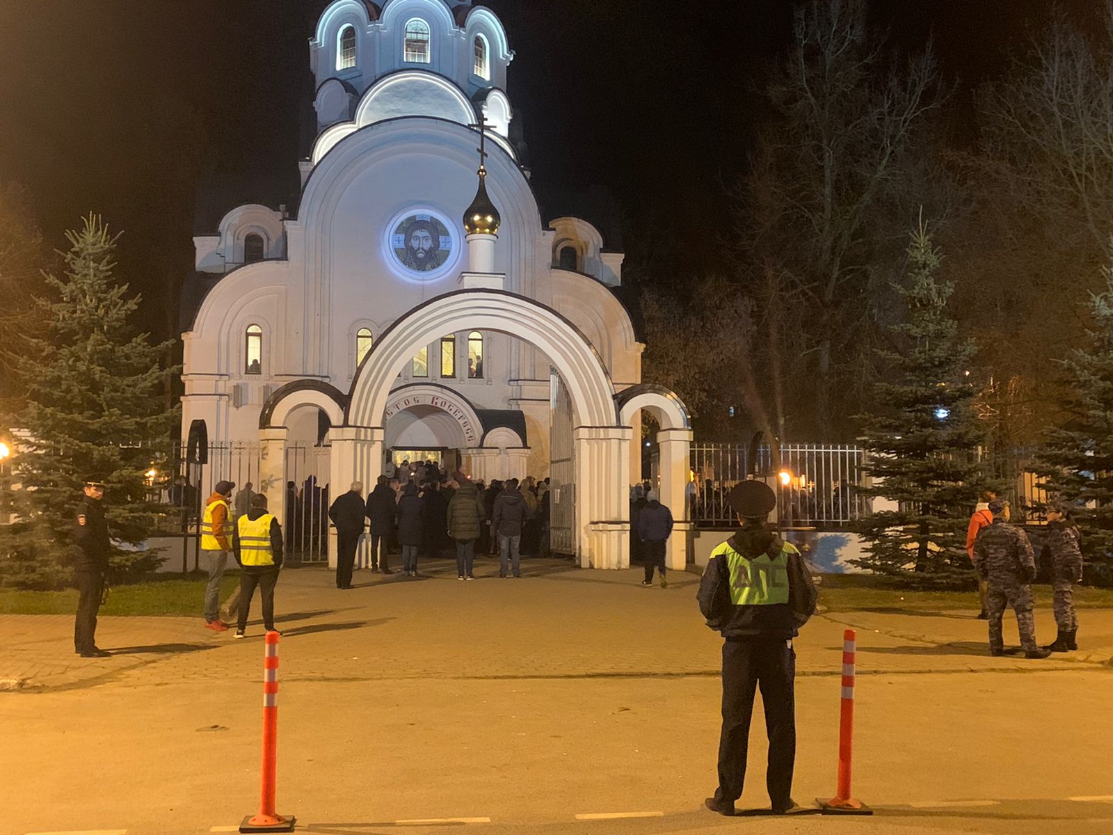 23 - 24 апреля 2022 года прошли праздничные богослужения