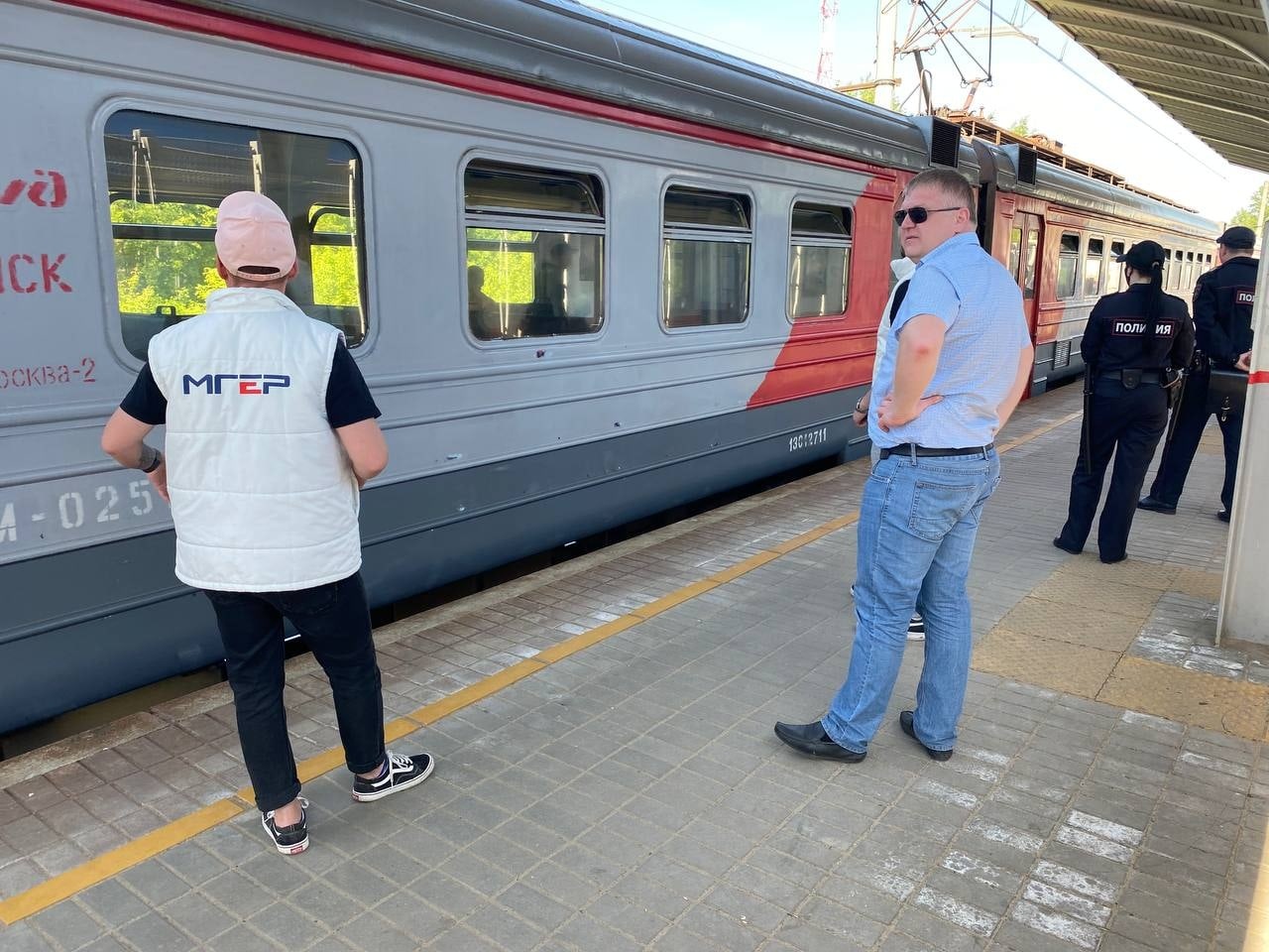 9 июня 2022 года сотрудники молодежного центра совместно с молодогвардейцами, сотрудниками полиции и заместителем председателя фрязинской КДНиЗП Роман Корбутов провели рейд на станции Фрязино-Товарная по выявлению