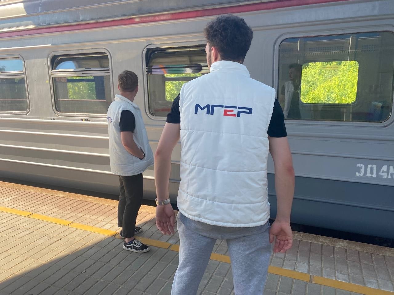 9 июня 2022 года сотрудники молодежного центра совместно с молодогвардейцами, сотрудниками полиции и заместителем председателя фрязинской КДНиЗП Роман Корбутов провели рейд на станции Фрязино-Товарная по выявлению