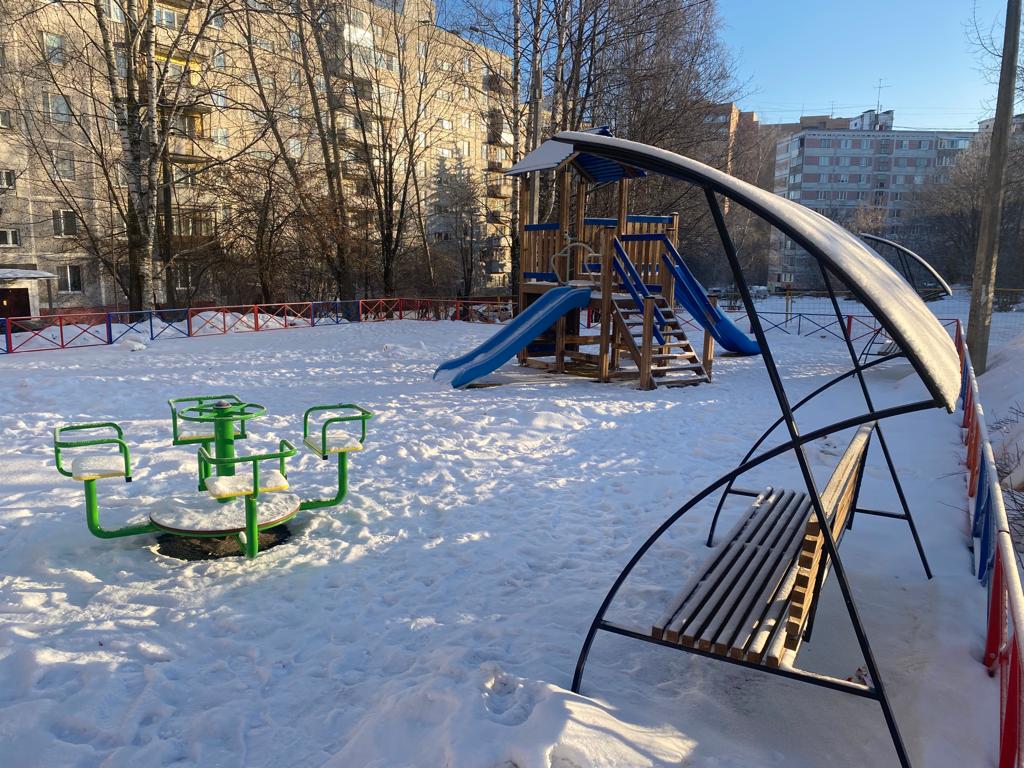 Приобретение и установка детской игровой площадки по адресу: г. Фрязино, пр-д Десантников, дом 3