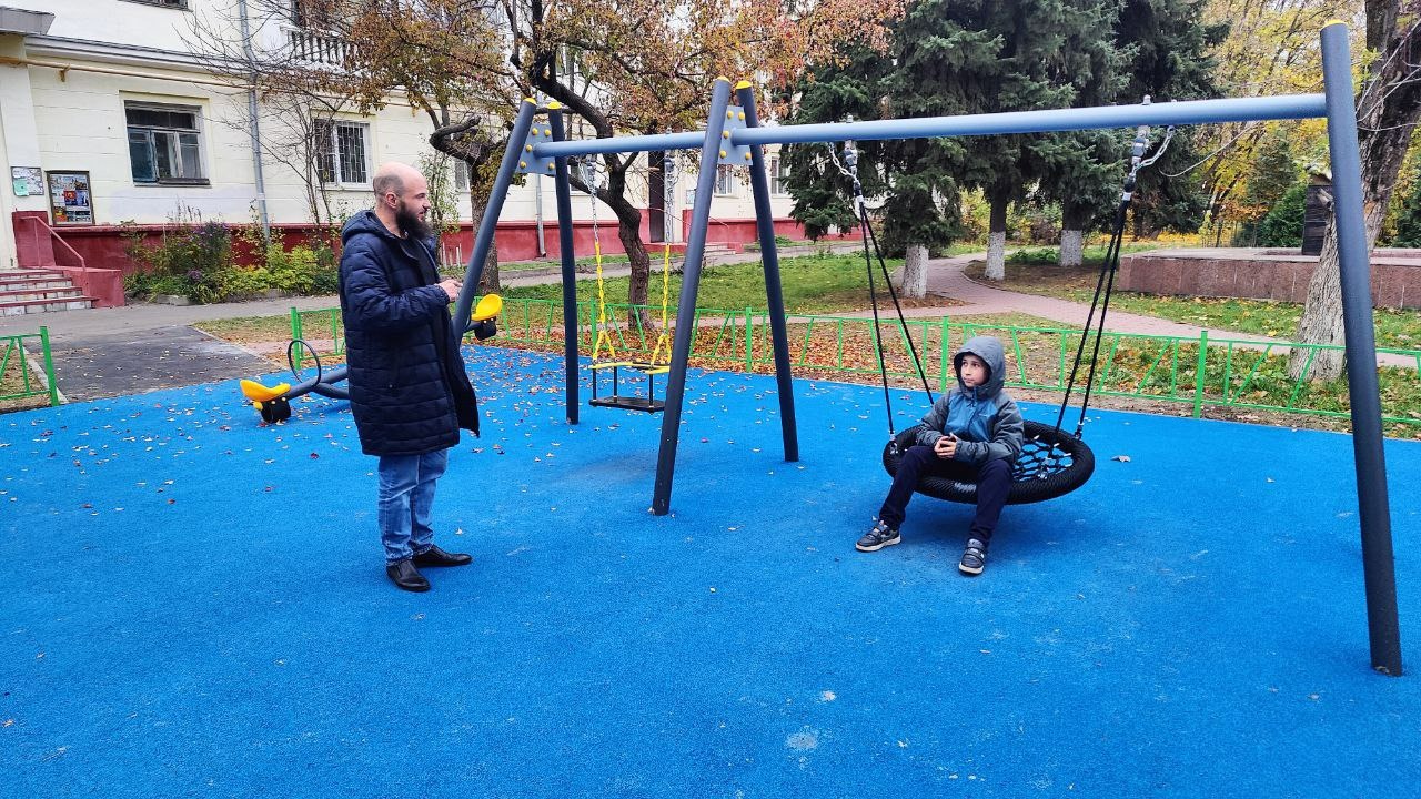 15 октября 2024 года состоялось открытие детских игровых площадок