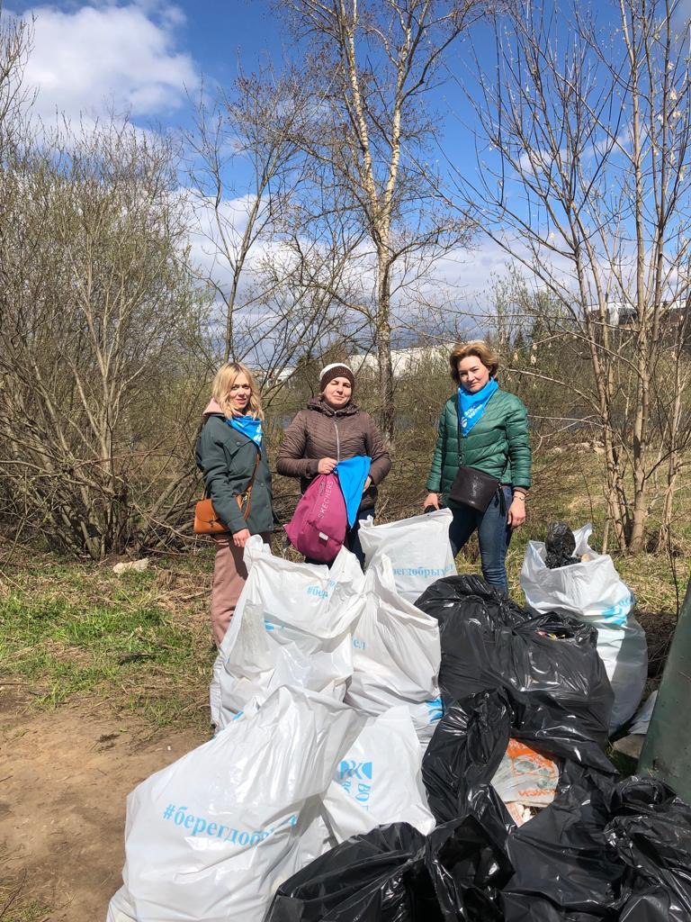 Во Фрязино состоялась Всероссийская экологическая акция «Вода России» по очистке от мусора берегов водных объектов