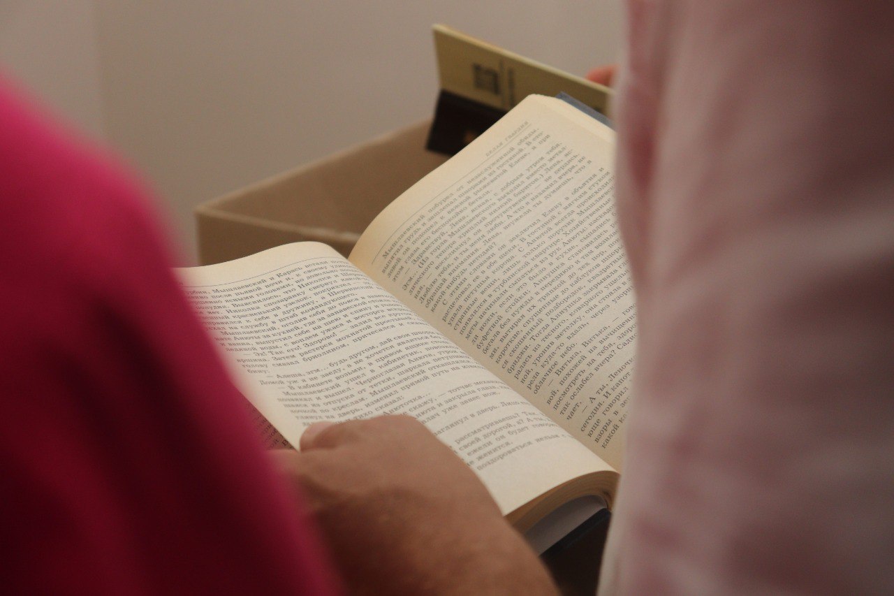 В городском округе Фрязино продолжается акция «Книги - Донбассу»