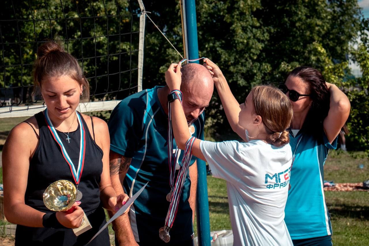 В минувшие выходные прошёл турнир по пляжному волейболу