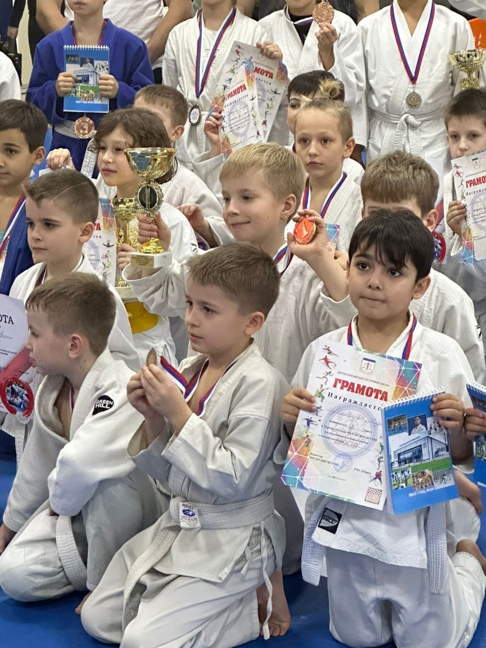 Начинающие фрязинские дзюдоисты показали блестящие результаты на турнире в Щелково!