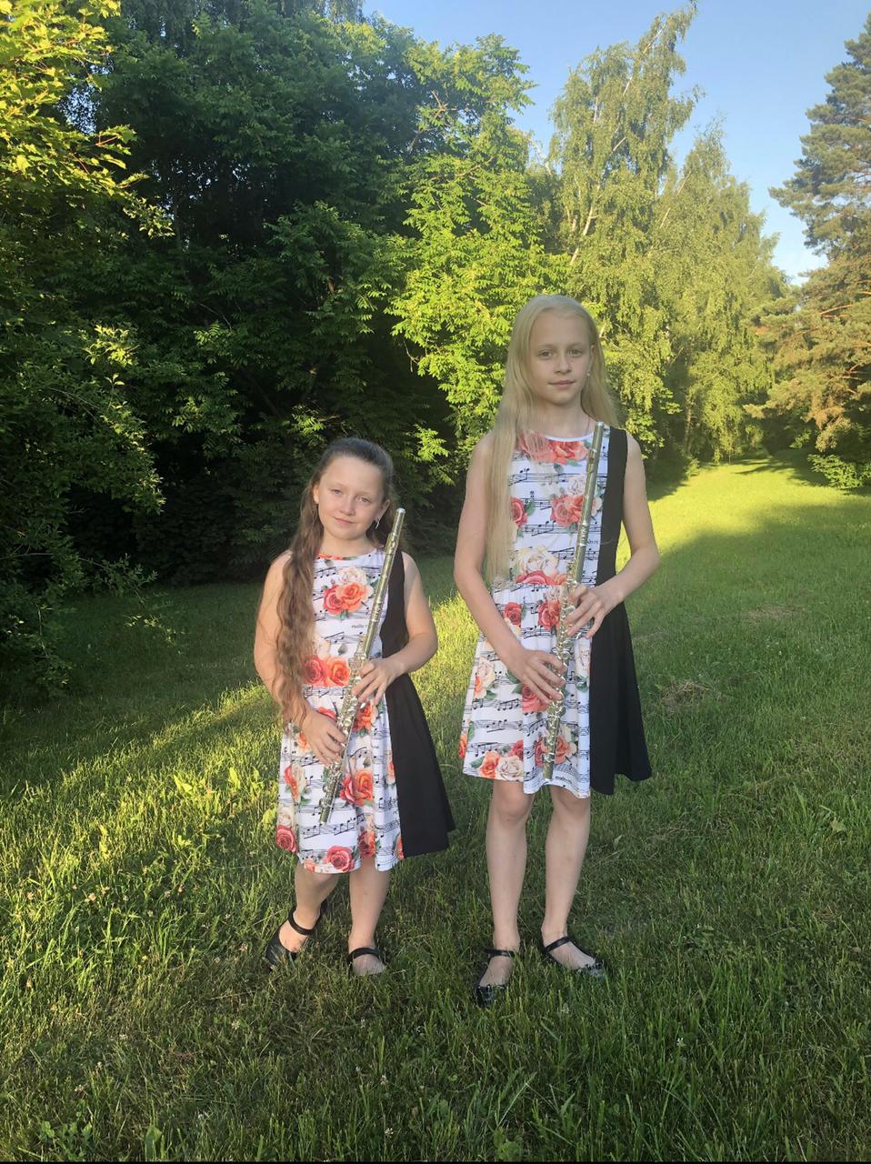 Воспитанницы ДШИ приняли участие в III Международном онлайн конкурсе «Поколение FLUTE» в номинации «Ансамблевое исполнительство», который проходил с 10 мая по 16 июня 2022 г.