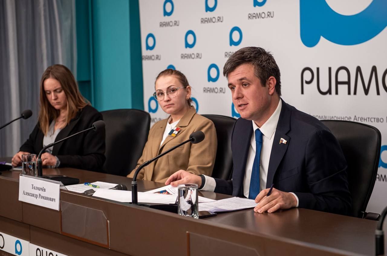 Депутат Госдумы Александр Толмачёв подвел итоги региональной премии «Герой нашего времени»