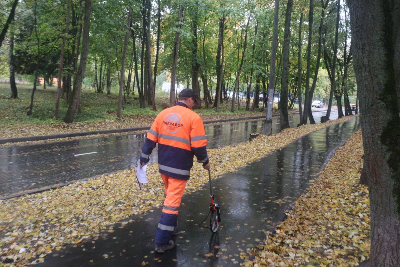 Дорожная лаборатории провела инспекцию выполненных работ по ремонту дороги