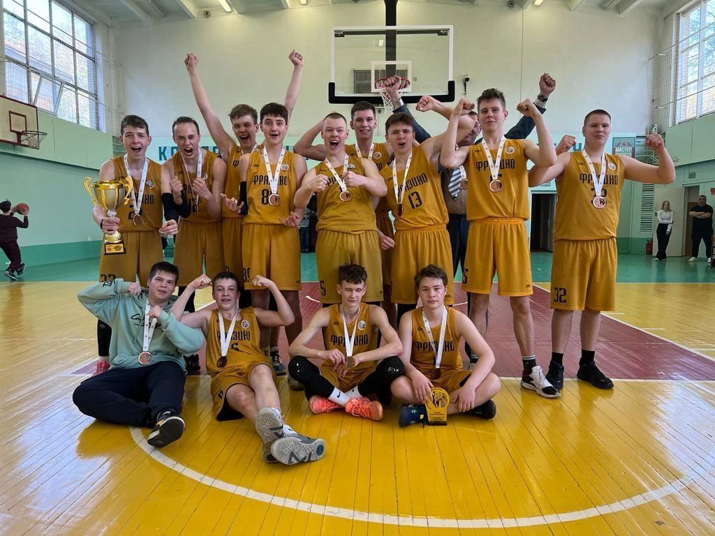 Фрязинские баскетболисты стали призёрами областных соревнований