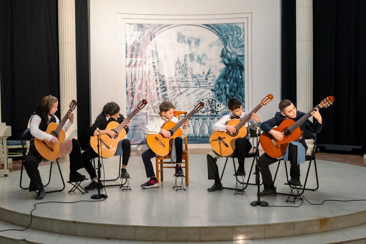 Учащиеся Фрязинской детской школы искусств снова стали победителями!