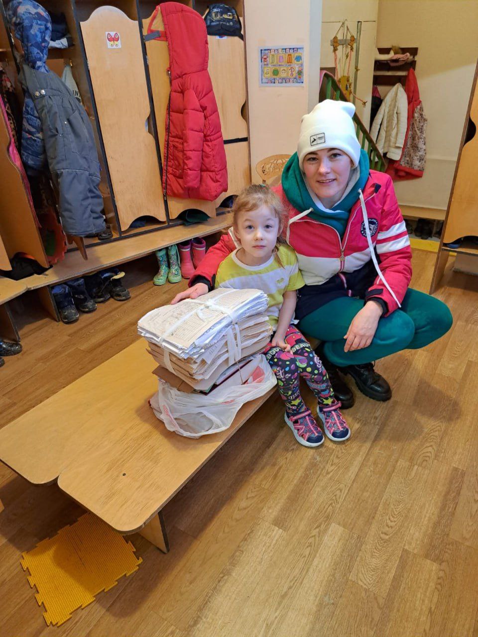 Фрязинская гимназия собрала больше тонны макулатуры