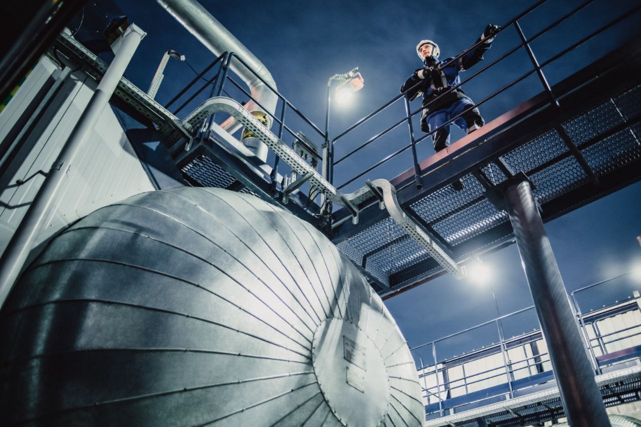 «Газпромнефть - смазочные материалы» начала поставки индустриальных масел для компрессорных установок Капитоновского месторождения