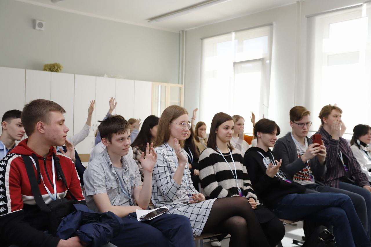 В Наукограде Фрязино на базе школы №1 прошёл форум «Я Волонтер Фрязино!»