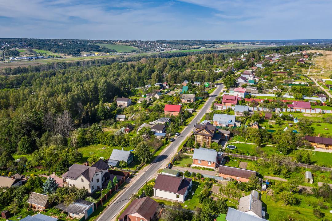 На Доброделе продолжается голосование по ремонту дорог на следующий год