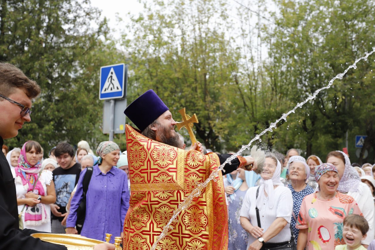 Во Фрязино сегодня широко празднуют День памяти святого Пантелеймона