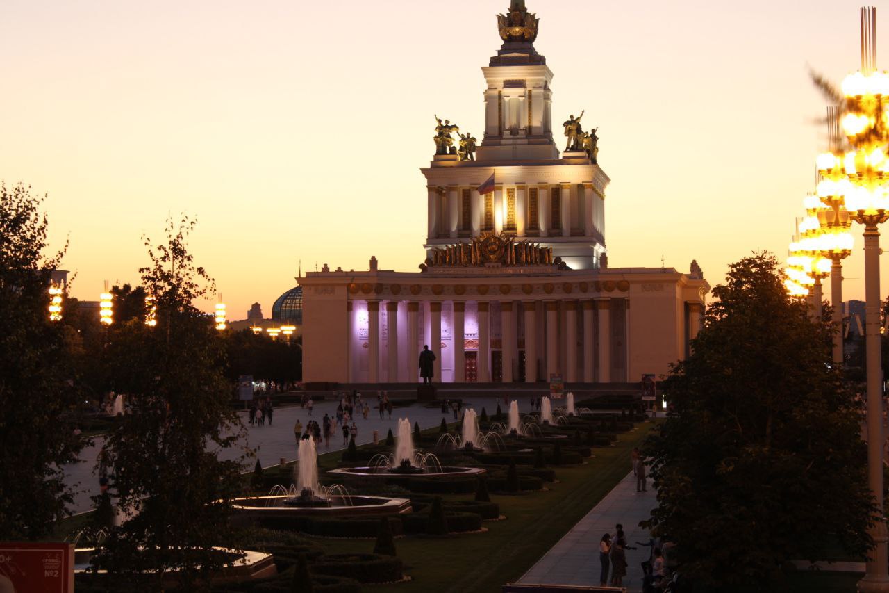 На ВДНХ начинают подготовку к Международной выставке-форуму «Россия»!