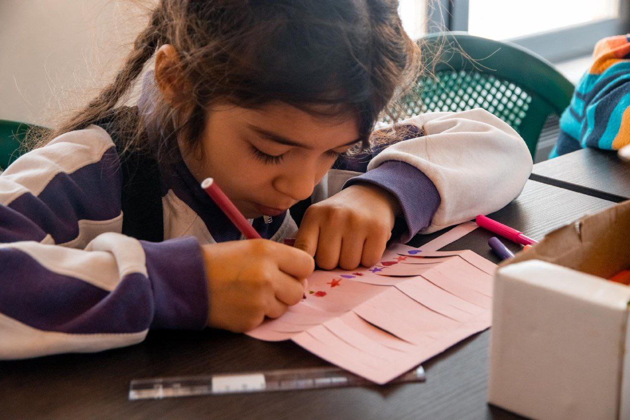 В эти выходные во фрязинском лесопарке прошли тематические программы «Сказочная зима» и «Радостные выходные»