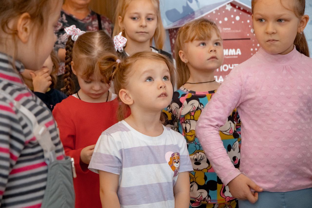 Во Фрязинском лесопарке распахнула свои двери для гостей волшебная Резиденция Деда Мороза!