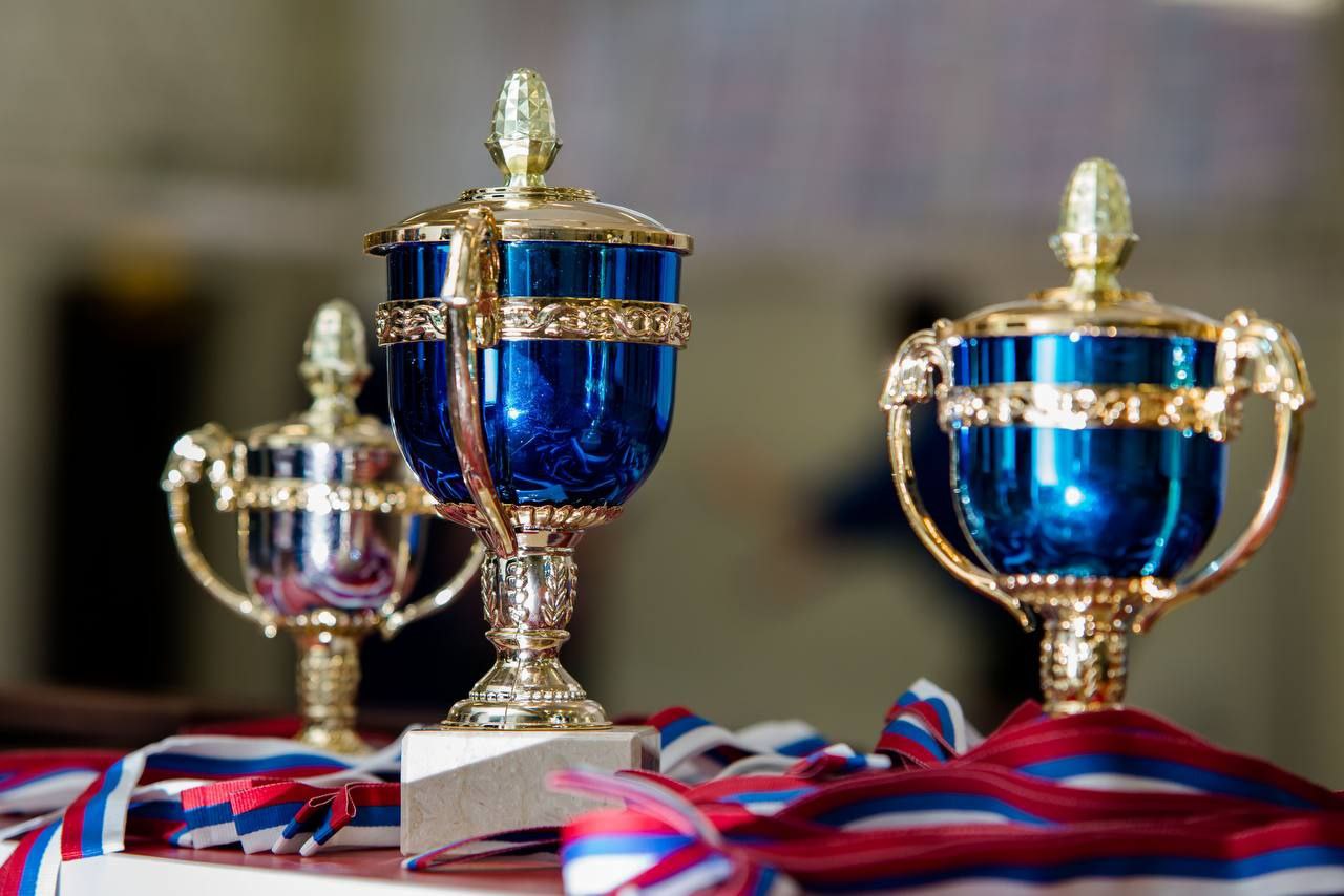 Молодогвардейцы сразились в любительском турнире по волейболу «Гвардейская машина – 2023»