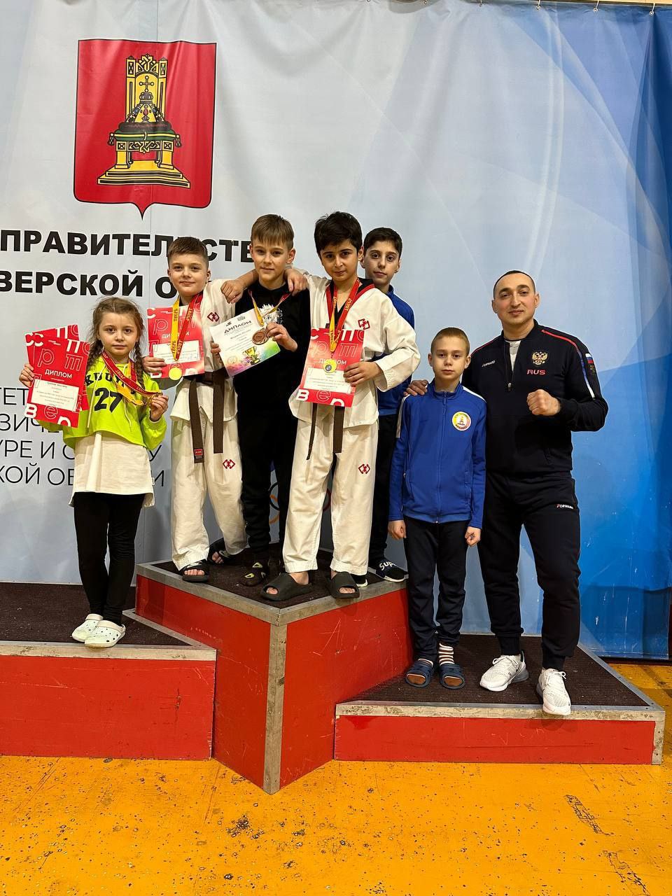 Фрязинские тхэквондисты завоевали медали на рождественском турнире