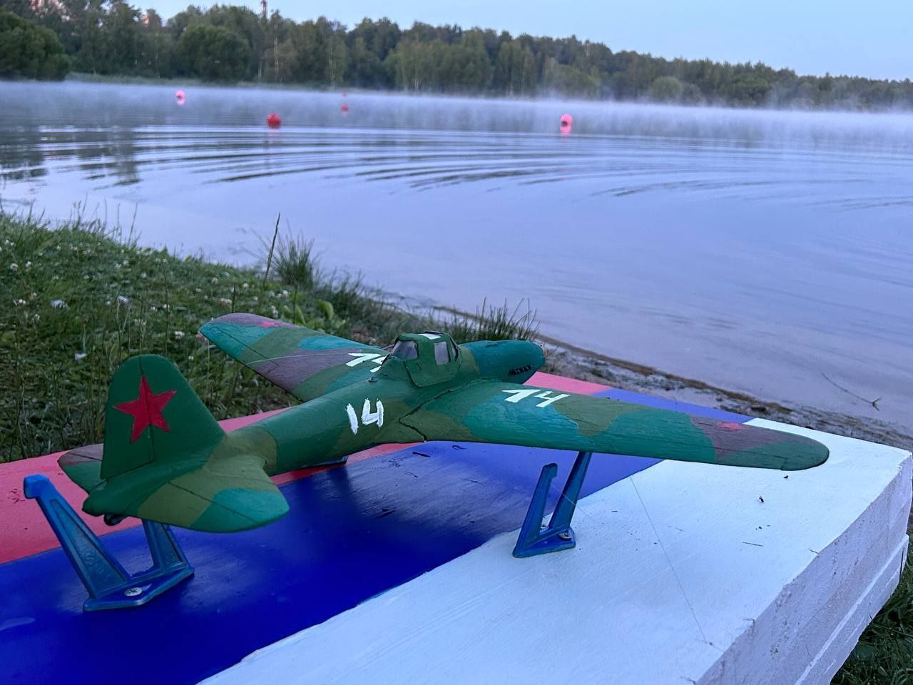 В ночь с 21 на 22 июня в День памяти и скорби жители городского округа Фрязино приняли участие во Всероссийской акции «Свеча Памяти»