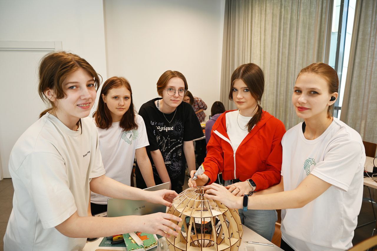 ЦМИТ «Ноосфера» при поддержке Фонда содействия инновациям провёл хакатон по разработке технических устройств в городе Фрязино