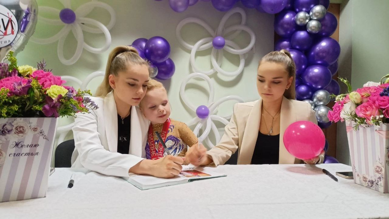 Фрязинские гимнастки зарядились энергией весны!