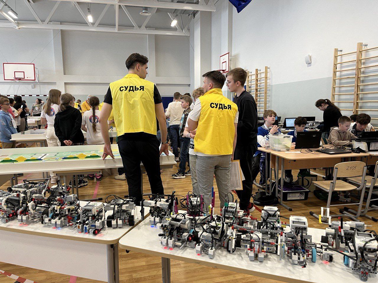 В школе №1 наукограда Фрязино прошёл региональный этап российской робототехнической Олимпиады