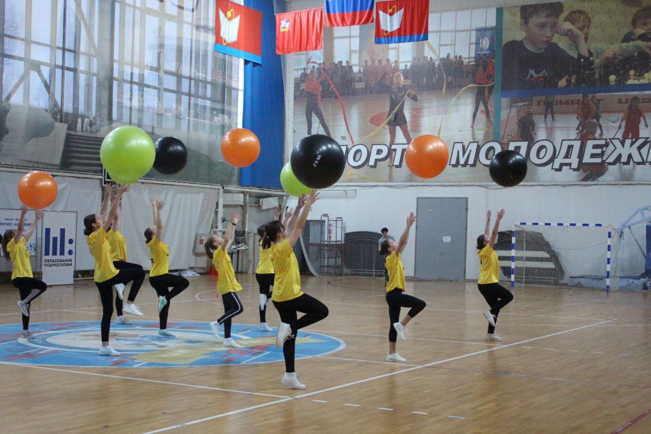 На базе фрязинской спортивной школы «Олимп» состоялся юбилейный региональный фестиваль «Фитнес-Академия»