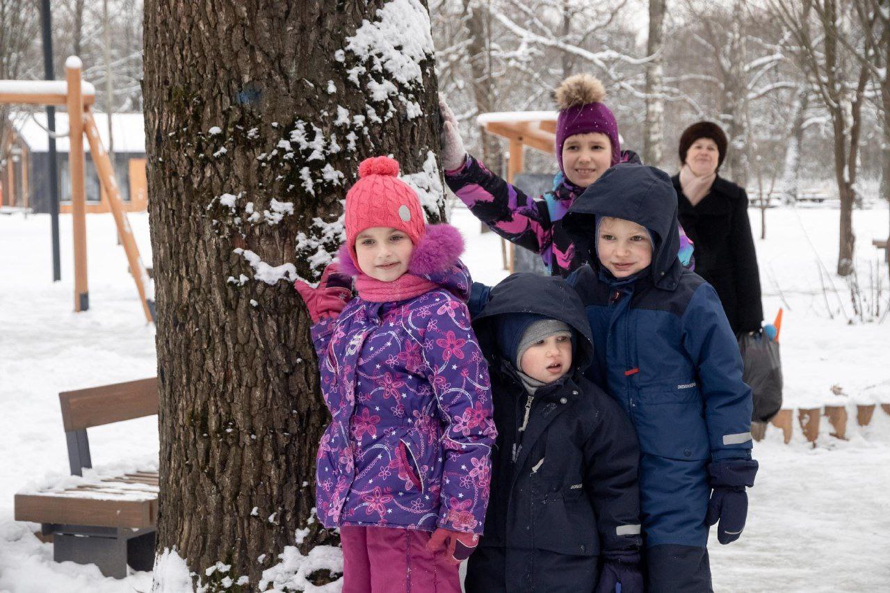 25 и 26 ноября в Фрязинском Лесопарке прошли детские анимационные программы «Нескучная осень» и «Радостные выходные»