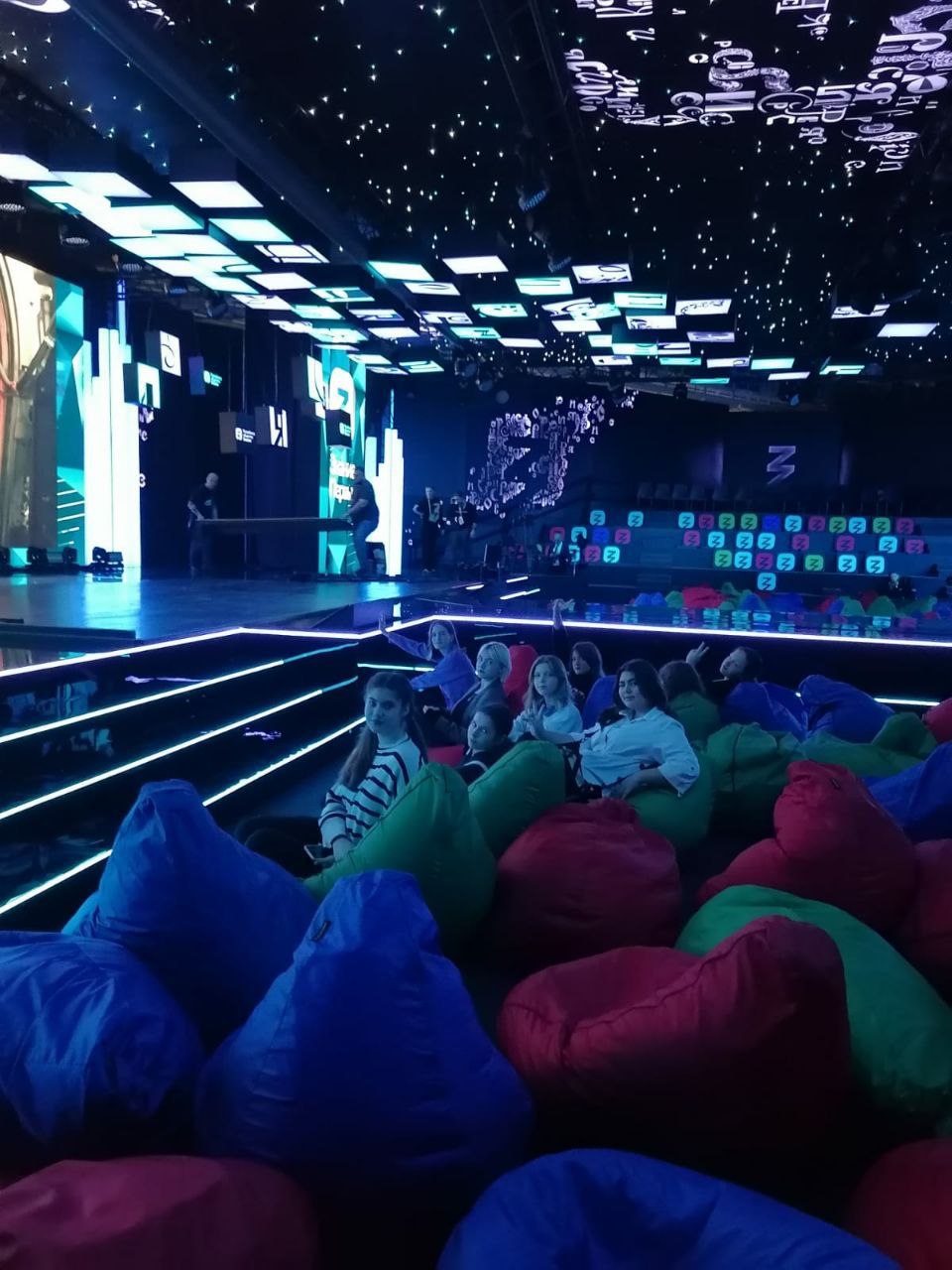 Фрязинские педагоги и школьники приняли участие в Федеральном просветительском марафоне «Знание. Первые» в рамках Международной выставки-форуме «Россия»