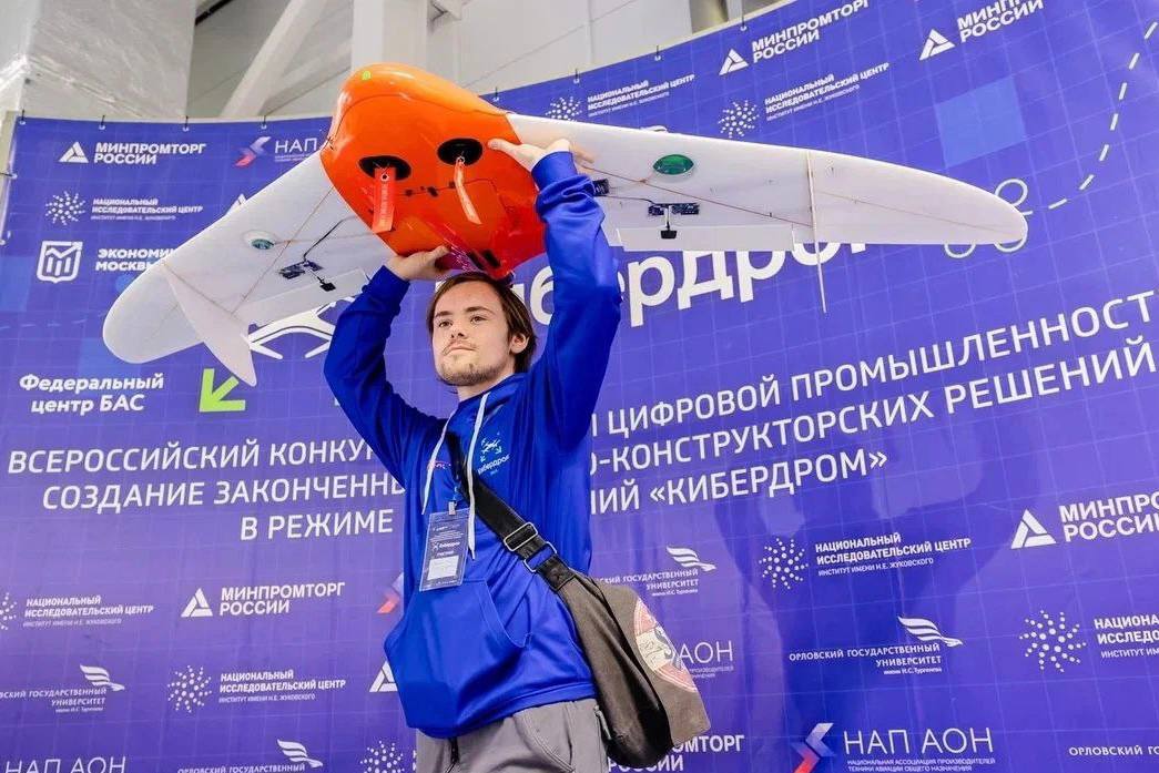 Команда входящего в «Росэлектронику» НПП «Исток» им. Шокина стала лучшей в разведке дроном!