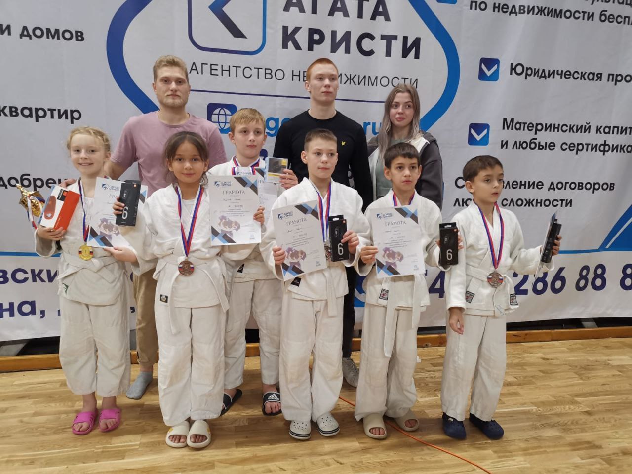 Фрязинские дзюдоисты успешно выступили на открытом турнире