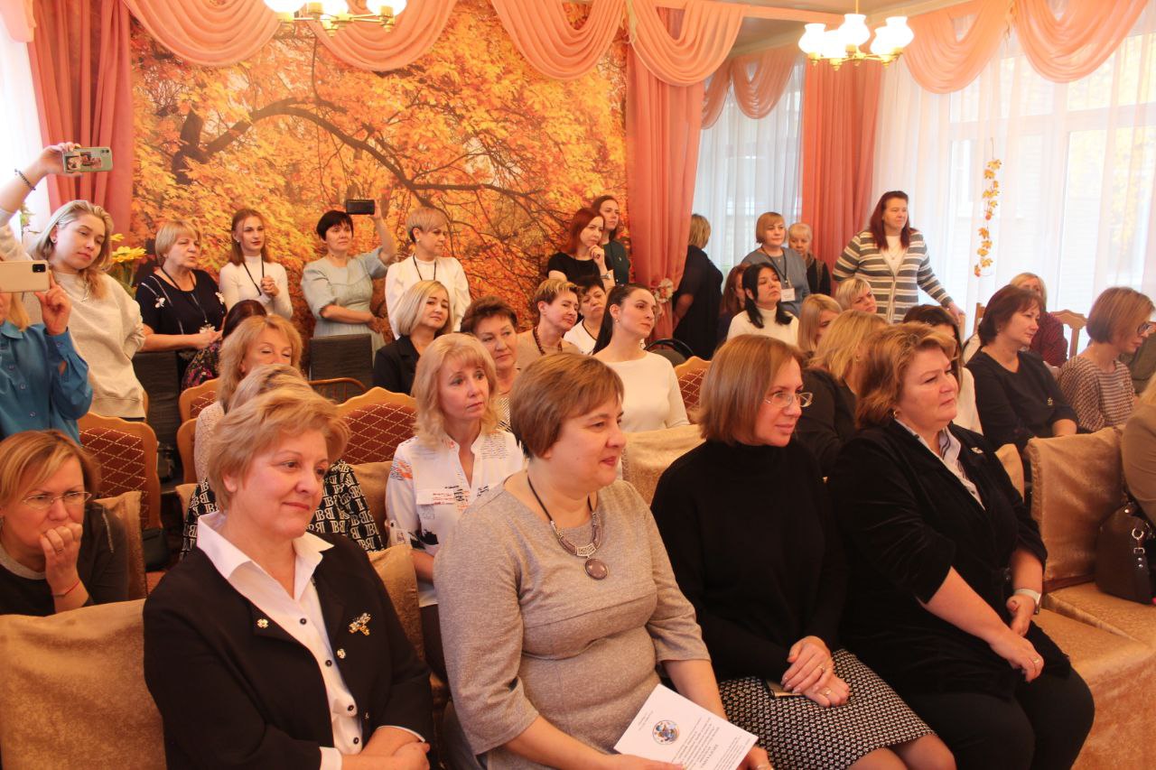 На базе дошкольного отделения фрязинской гимназии прошел очередной этап Школы педагогического мастерства