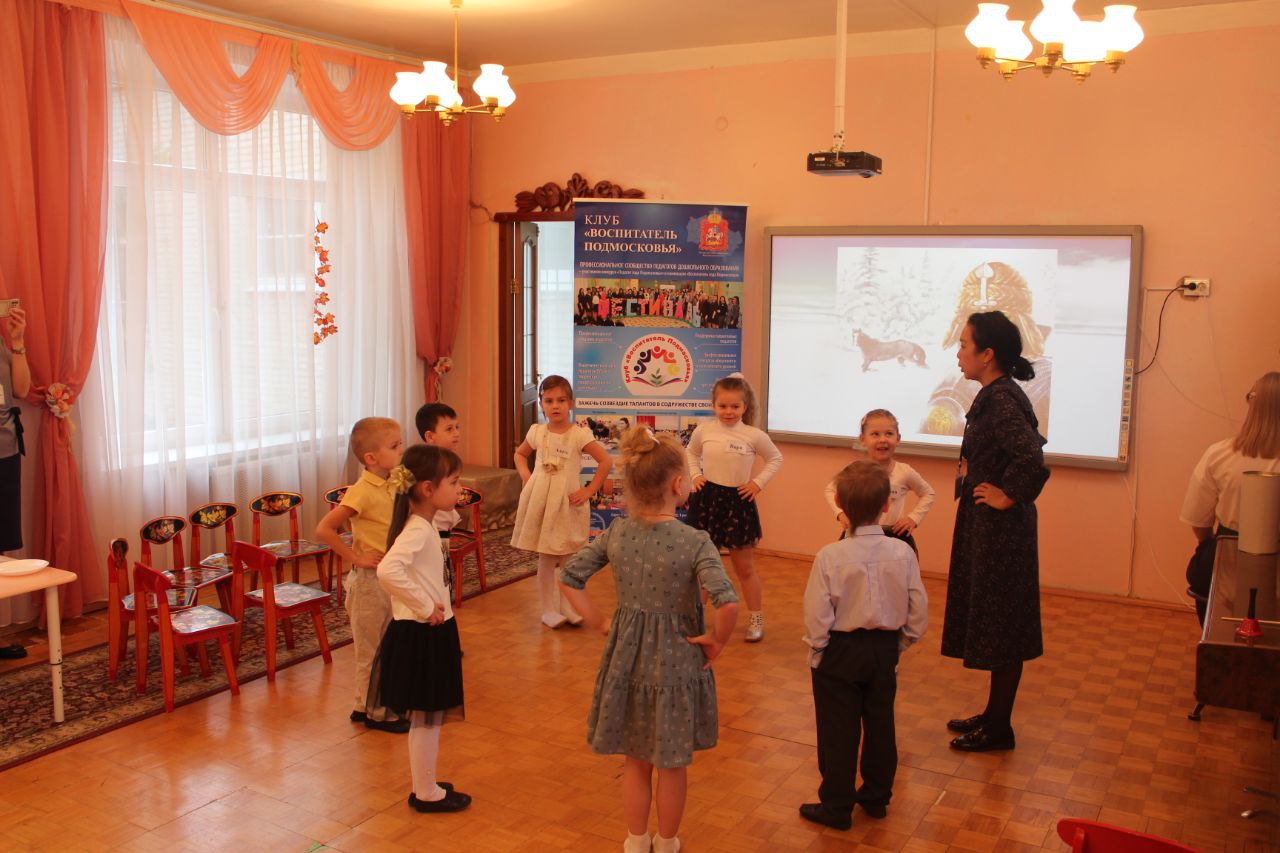 На базе дошкольного отделения фрязинской гимназии прошел очередной этап Школы педагогического мастерства