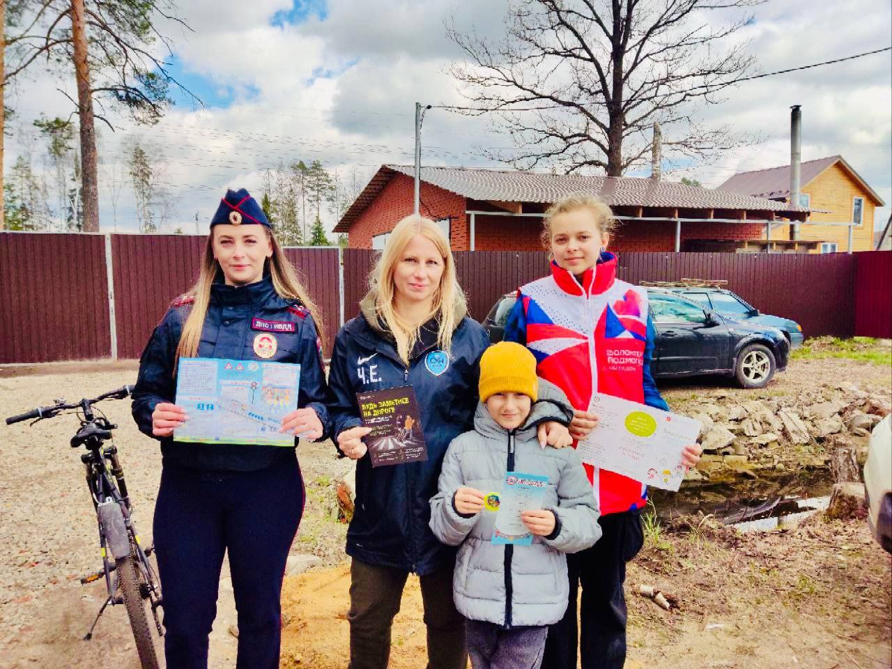 Профилактическая беседа с владельцами участков СНТ о важности недопущения нарушения Правил дорожного движения